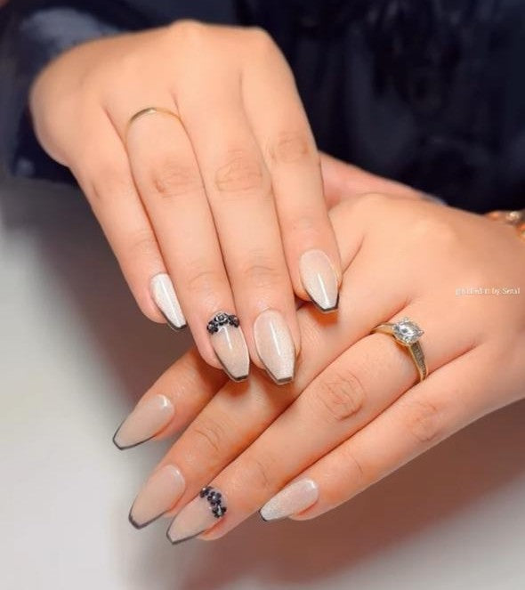 Noir Bloom – Nude Black French Tip Floral Press-On Nails | Lush Tips